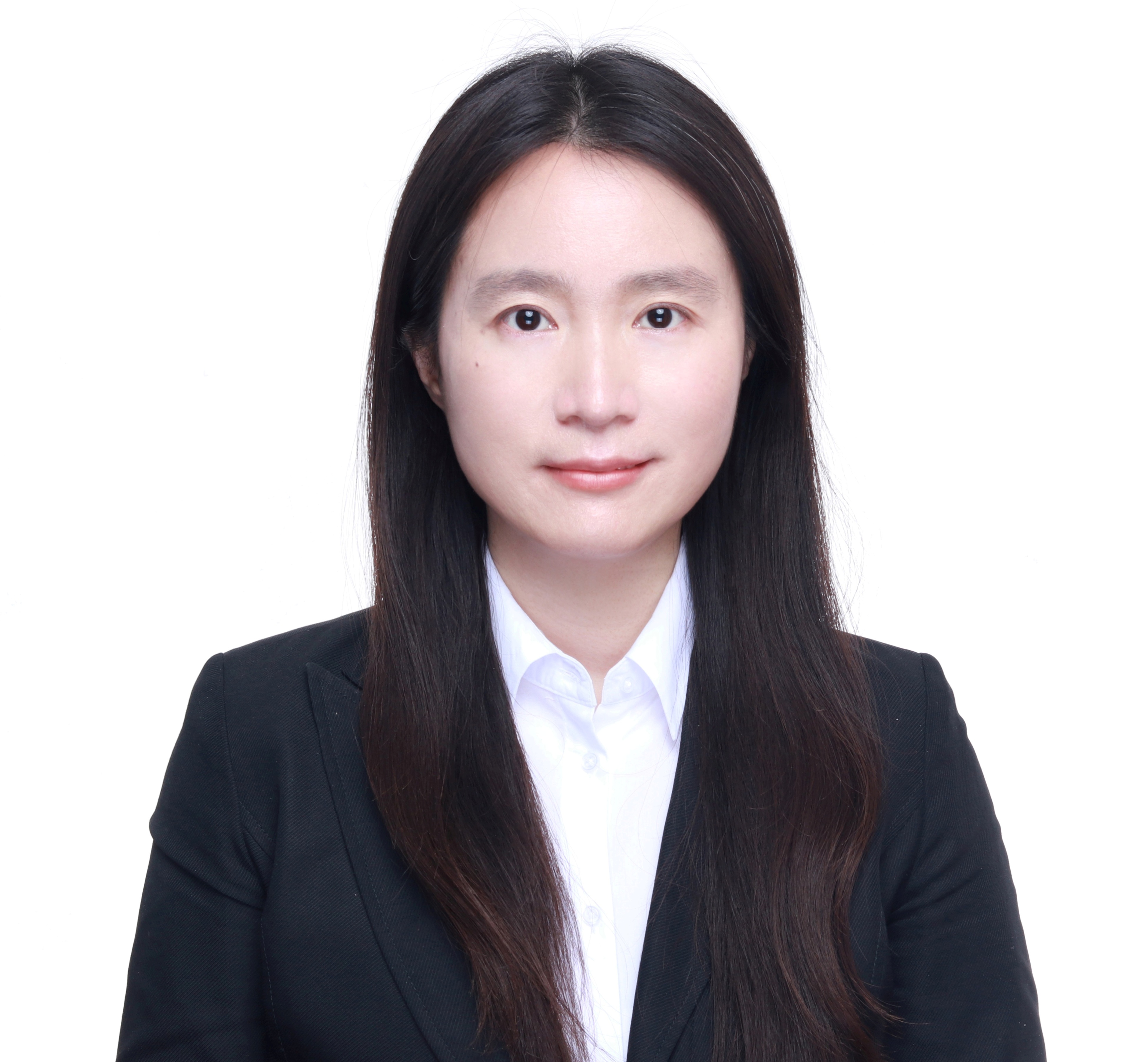 李秀平